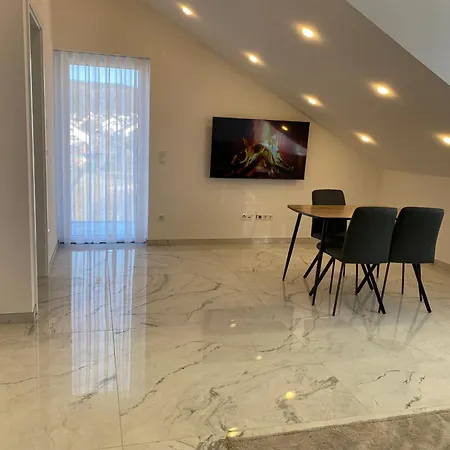 Alea Apartment