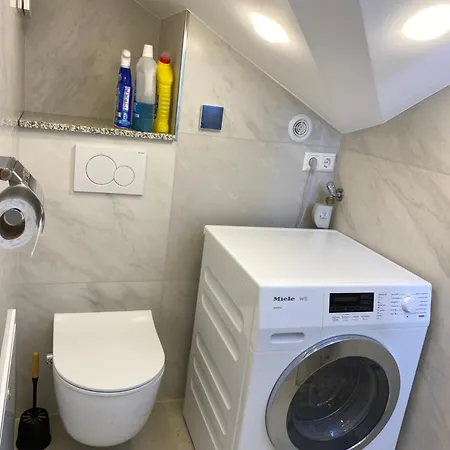 Alea Apartment